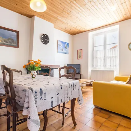 Familial A 30m De La Avec Cour Fleurie, Proche Commerces Et Peche A Pied - Fr-1-306-833 Prázdninový dům *