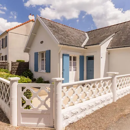 Familial A 30m De La Avec Cour Fleurie, Proche Commerces Et Peche A Pied - Fr-1-306-833 Holiday home *